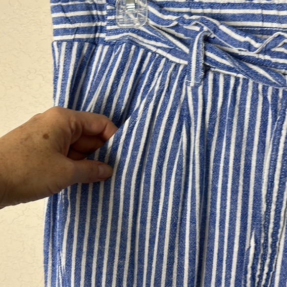 Rewind Juniors' Rewind Paper Bag Waist Palazzo Pants sz1X. Linen/Rayon. EUC - Picture 4 of 7